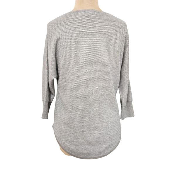 Design365 Metallic Gray Knit Scoopneck Tunic Sweater Size Large - Picture 2 of 9